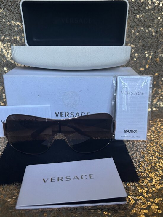 Versace Oversized Shield Sunglasses Brown Tortoise Frame Made in Italy main image 14